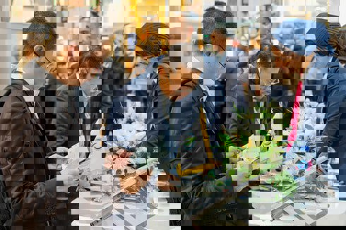 Meet Potential Buyers Min